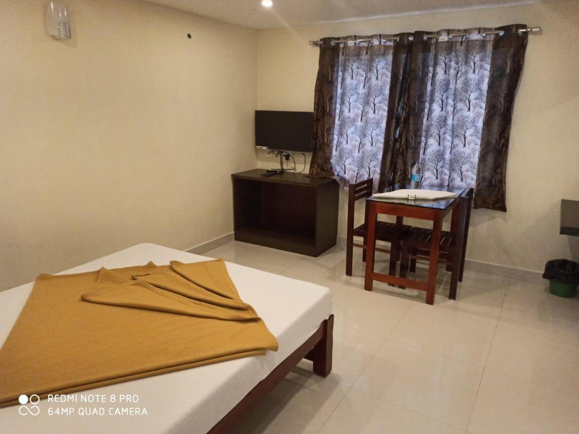 Tea Dale - All Rooms With Tea Estate View Munnar Exterior photo