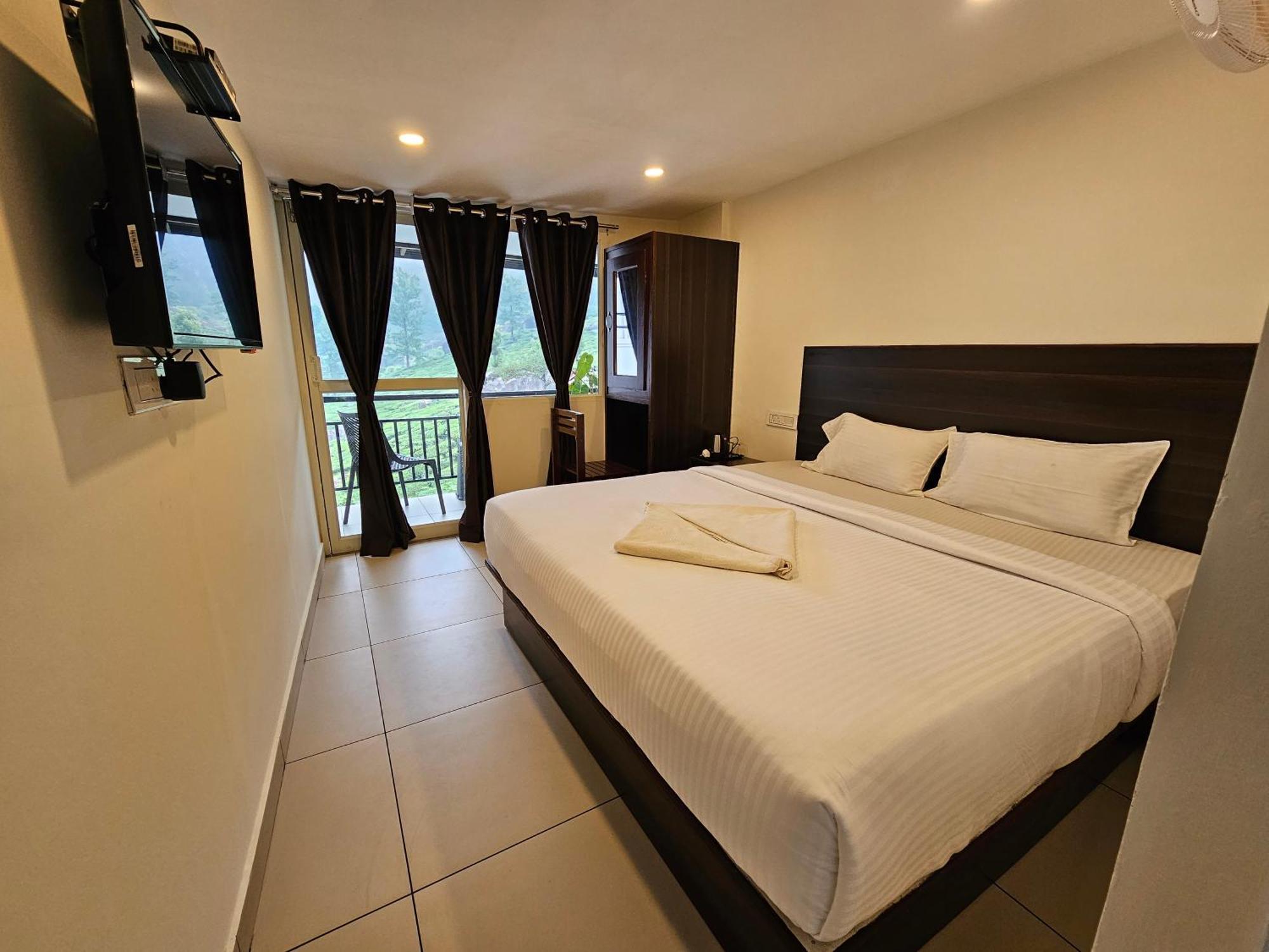 Tea Dale - All Rooms With Tea Estate View Munnar Exterior photo