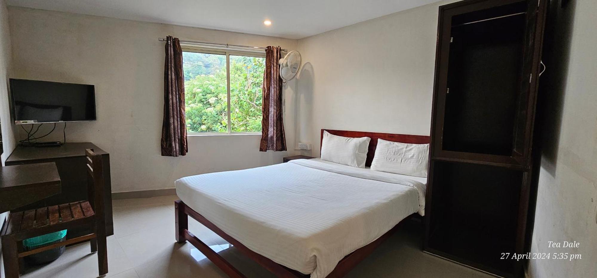 Tea Dale - All Rooms With Tea Estate View Munnar Exterior photo